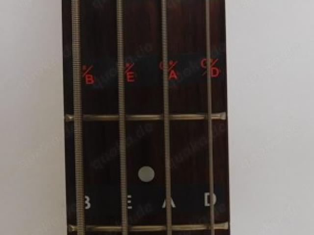 E-Bass Yamaha TRBX 304 BL zu vermieten - 1